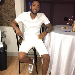 Meet your Posher, Jamal